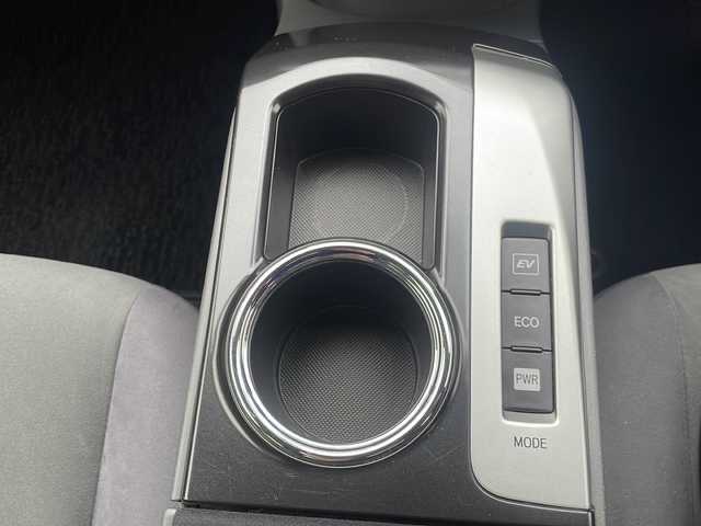 トヨタ プリウス α S ツーリングセレクション 熊本県 2012(平24)年 10.1万km ブラック (株)IDOMが運営する【じしゃロン熊本店】の自社ローン専用車両になります。/こちらは現金またはオートローンご利用時の価格です。自社ローンご希望の方は別途その旨お申付け下さい /純正ナビ（ＣＤ　ＤＶＤ　ＴＶ　ＢＴ）　/バックカメラ　/ＬＥＤヘッドライト　/ビルトインＥＴＣ　/ドライブレコーダー　/Ｗ＋サイドエアバッグ　/カーテンエアバッグ　/ステアリングスイッチ　/プッシュスタート