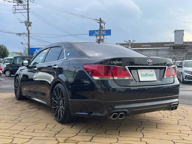 トヨタ クラウン アスリート S 宮崎県 2013(平25)年 8.7万km プレシャスブラックパール 純正ナビ/(Bluetooth/フルセグTV/DVD/CD)/社外20インチアルミ/モデリスタエアロ(フロント/リア)/社外マフラー(4本出し)/ローダウン/ETC/純正フロアマット/バックカメラ/プッシュスタート