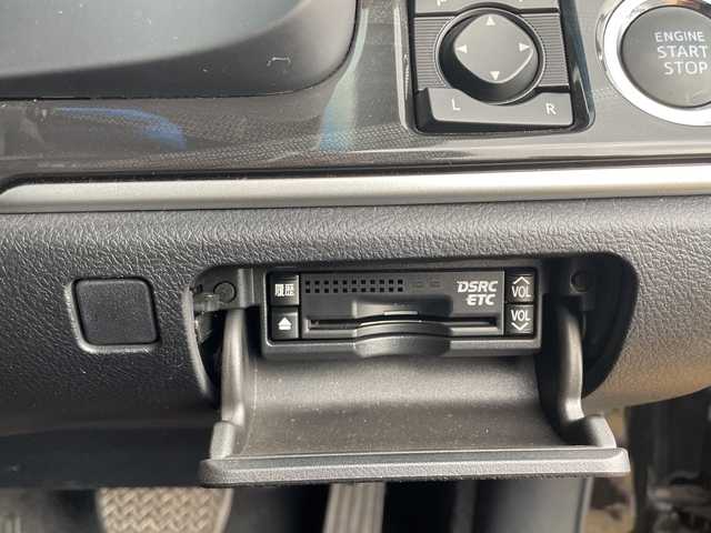 トヨタ クラウン アスリート S 宮崎県 2013(平25)年 8.7万km プレシャスブラックパール 純正ナビ/(Bluetooth/フルセグTV/DVD/CD)/社外20インチアルミ/モデリスタエアロ(フロント/リア)/社外マフラー(4本出し)/ローダウン/ETC/純正フロアマット/バックカメラ/プッシュスタート