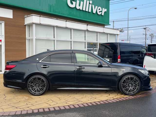 トヨタ クラウン アスリート S 宮崎県 2013(平25)年 8.7万km プレシャスブラックパール 純正ナビ/(Bluetooth/フルセグTV/DVD/CD)/社外20インチアルミ/モデリスタエアロ(フロント/リア)/社外マフラー(4本出し)/ローダウン/ETC/純正フロアマット/バックカメラ/プッシュスタート