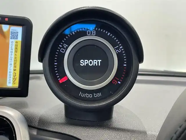 アバルト ５９５Ｃ ツーリズモ 熊本県 2018(平30)年 3.9万km Gligio Campovolo ・キーレス/・電動キャンバストップ/・黒革シート/・純正ディスプレイオーディオ/　【Bluetooth・USB・AUX】/・社外ポータブルナビ/・ワンセグTV/・ETC/・HID/・フォグランプ/・保証書/取説