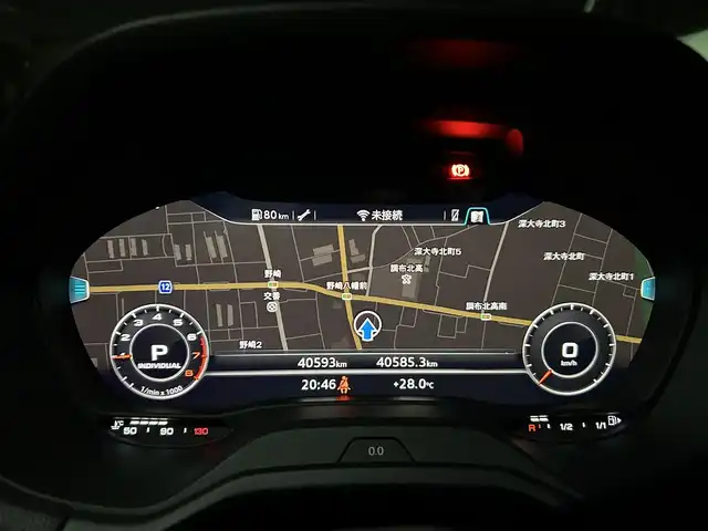 アウディ Ｑ２ 30TFSIスポーツ 東京都 2020(令2)年 4.1万km ミトスブラックメタリック ワンオーナー/純正ナビ/(CD/DVD/USB/Bluetooth/ワンセグ/AUX)/バックカメラ/前席シートヒーター/プリクラッシュセーフティ/アダプティブクルーズコントロール/コーナーセンサー/LKA/スマートキー/プッシュスタート/オートライト/LEDライト/前後フォグランプ/ETC2.0/純正フロアマット/ISOFIX/革巻きステアリング/ステアリングスイッチ/電動パーキング/パワーバックドア/リア5面フィルム/アイドリングストップ/トノカバー/電動格納ウィンカーミラー/純正17インチアルミホイール/W+サイドSRS＆ABS/横滑り防止装置