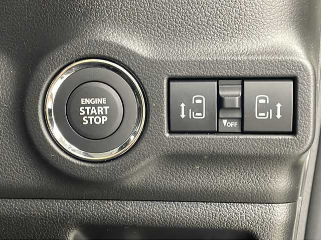 スズキ スペーシア カスタム HYBRID XS 群馬県 2024(令6)年 0.5万km ピュアホワイトP 純正９型ナビ　全周囲カメラ　両側電動スライドドア　ＨＵＤ　シートヒーター　ハンドルヒーター　アダプティブクルーズコントロール　衝突被害軽減ブレーキ　リアサーキュレーター　ＬＥＤ　スマートキー　禁煙車
