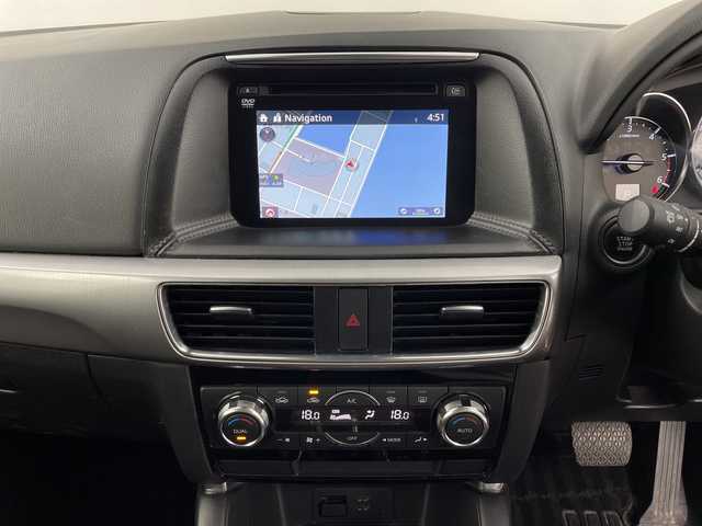 マツダ ＣＸ－５ XD 鹿児島県 2015(平27)年 9.9万km ジェットブラックマイカ 純正ナビ/（AM/FM/CD/DVD/Bluetooth）/フルセグテレビ/バックカメラ/クルーズコントロール/パドルシフト/オートライト/オートワイパー/ETC/アイドリングストップ/スマートキー/スペアキー/保証書/取扱説明書