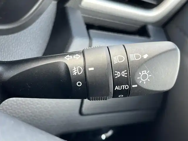 トヨタ ルーミー カスタムG 奈良県 2019(平31)年 1.4万km パールホワイトⅢ モデリスタアエロ/ECLIPSEナビ（AVN-R8W）/（フルセグ／ＢＴ／ＣＤ／ＤＶＤ）/クルーズコントロール/バックカメラ/前後コーナーセンサー/プリクラッシュセーフティ/レーンキープアシスト/両側パワースライドドア/後席サンシェード/前方ドライブレコーダー/ＥＴＣ/純正14インチAW/スペアキーX1