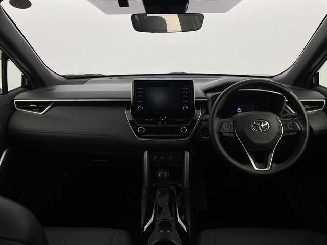 トヨタ カローラ クロス ハイブリッド Z 新潟県 2023(令5)年 1.5万km アティチュードブラックマイカ ワンオーナー/スマートキー/スペアキー1本/トヨタセーフティセンス/ディスプレイオーディオ/BT/USB/フルセグ/全方位カメラ/パワーシート　D席/パワーバックドア/シートヒーター　D席/N席/コーナーセンサー/LEDライト/バイザー/スタッドレスタイヤ4本セット