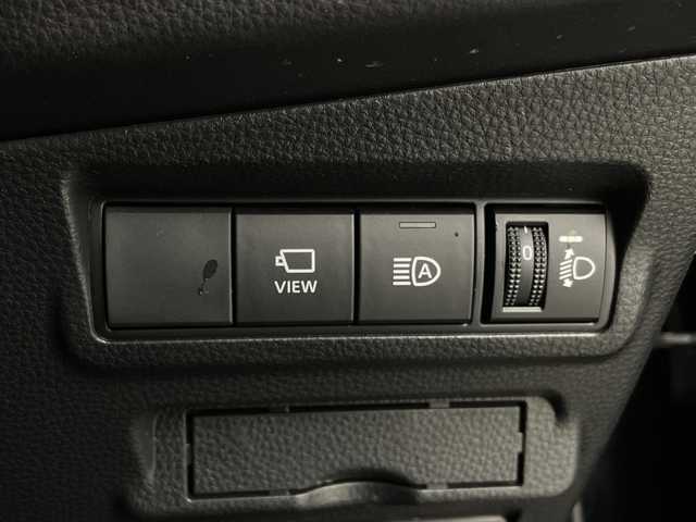 トヨタ カローラ クロス ハイブリッド Z 新潟県 2023(令5)年 1.5万km アティチュードブラックマイカ ワンオーナー/スマートキー/スペアキー1本/トヨタセーフティセンス/ディスプレイオーディオ/BT/USB/フルセグ/全方位カメラ/パワーシート　D席/パワーバックドア/シートヒーター　D席/N席/コーナーセンサー/LEDライト/バイザー/スタッドレスタイヤ4本セット