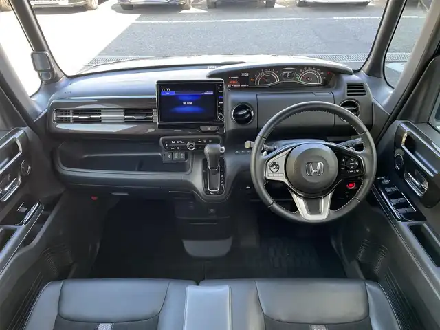 ホンダ Ｎ ＢＯＸ カスタム G L ターボ ホンダセンシング 東京都 2020(令2)年 2.3万km クリスタルブラックパール 純正８型ナビ　/両側電動ドア　/追従クルコン　/前後ドラレコ　/ビルトインＥＴＣ　/フルセグＴＶ　/ハーフレザー　/前席シートヒーター　/パドルシフト　/バックカメラ　/Ｂｌｕｅｔｏｏｔｈ　/ＬＥＤヘッド　/衝突被害軽減