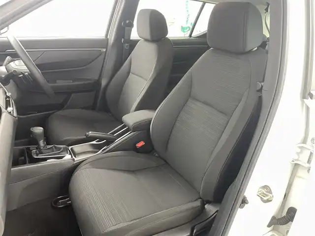 ホンダ ＷＲ－Ｖ X 福島県 2025(令7)年 0.2万km プラチナホワイトパール ホンダセンシング/・衝突被害軽減システム/・コーナーセンサー/・先行車発進お知らせ機能/社外ディスプレイオーディオ/・BT/USB/HDMI/FM/AM/バックカメラ/・パーキングアシスト/アダプティブ・クルーズ・コントロール/LEDオートライト/16インチサマータイヤ/本革巻きステアリング/・ステアリングリモコン/パドルシフト/電動格納ミラー/・ウィンカーミラー/プッシュスタート/・スマートキー