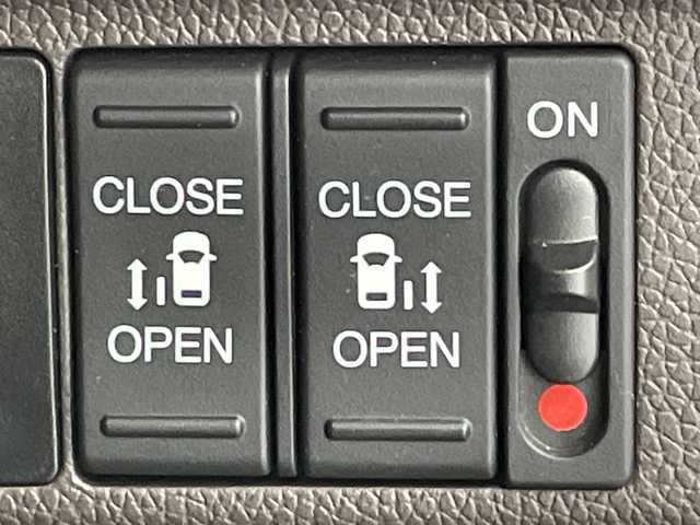 ホンダ フリード＋ ハイブリット G ホンダセンシング 岐阜県 2020(令2)年 4.6万km プラチナホワイトパール 社外SDナビ/CD/DVD/Bluetooth/USB/SD/フルセグTV/バックモニター/両側パワースライドドア/衝突軽減ブレーキ/路外逸脱抑制機能/アダプティブクルーズコントロール/パーキングセンサー/シートヒーター/ビルトインETC/ステアリングリモコン/オートLEDヘッドライト/ロールサンシェード/寒冷地仕様/スマートキー/プッシュスタート/ドアバイザー/社外フロアマット