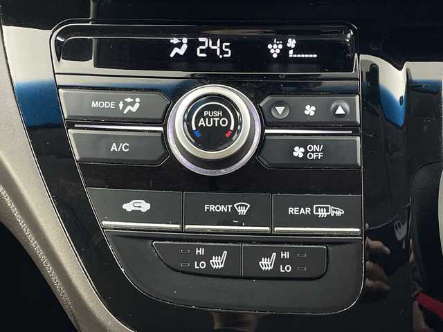 ホンダ フリード＋ ハイブリット G ホンダセンシング 岐阜県 2020(令2)年 4.6万km プラチナホワイトパール 社外SDナビ/CD/DVD/Bluetooth/USB/SD/フルセグTV/バックモニター/両側パワースライドドア/衝突軽減ブレーキ/路外逸脱抑制機能/アダプティブクルーズコントロール/パーキングセンサー/シートヒーター/ビルトインETC/ステアリングリモコン/オートLEDヘッドライト/ロールサンシェード/寒冷地仕様/スマートキー/プッシュスタート/ドアバイザー/社外フロアマット