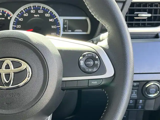 トヨタ ルーミー カスタムG 滋賀県 2023(令5)年 3.5万km ブラックマイカメタリック 純正7インチナビ/【Bluetooth/CD/DVD/フルセグTV】/両側パワースライドドア/レーダークルーズコントロール/クリアランスソナー/衝突軽減ブレーキ/LEDヘッドライト/オートマチックハイビーム/ETC/前後ドライブレコーダー/D/Nシートヒーター/電動パーキングブレーキ/オートブレーキホールド/プッシュスタート/スマートキー/ステアリングリモコン