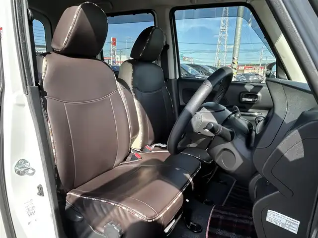 日産 デイズ ルークス ハイウェイスター Gターボ 千葉県 2019(平31)年 7.8万km ホワイトパール 純正ナビ/CD/DVD/Bluetooth/フルセグTV/ETC/前方ドライブレコーダー/両側パワースライドドア/アラウンドビューモニター/エマージェンシーブレーキ/踏み間違い衝突防止アシスト/クルーズコントロール/レーンキープアシスト/横滑り防止装置/衝突被害軽減/盗難防止装置/プッシュスタート/スペアキー1本/スマートキー/ステアリングスイッチ/純正15インチアルミホイール/レザー調シートカバー/保証書/取扱説明書