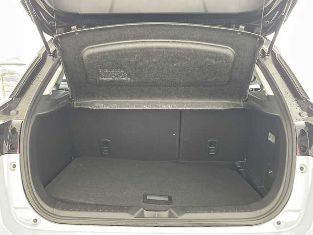 マツダ ＣＸ－３ XD スーパー エッジー 兵庫県 2023(令5)年 1.2万km グレーⅡ ・衝突軽減ブレーキ（SBS/SCBS）/・車間認知支援システム/・ブラインドスポットモニター/・車線逸脱警報システム/・交通標識認識システム/・ドライバーアテンションアラート/・パーキングセンサー/・レーダークルーズコントロール/・オートハイビーム/・ヘッドアップディスプレイ/・純正8.8インチナビ＆TV＆BT＆USB＆DVD/・360°カメラ/・スマートキー/・プッシュスタート/・ハーフレザーシート/・前席シートヒーター/・運転席パワーシート/・運転席メモリーシート/・ステアリングヒーター/・ステアリングスイッチ/・革巻きステアリング/・ETC/・電子パーキング/・オートホールド/・アダプティブLEDヘッドライト/・フォグランプ/・オートライト/・フロアマット/・18インチアルミホイール（ブラックメタリック塗装）