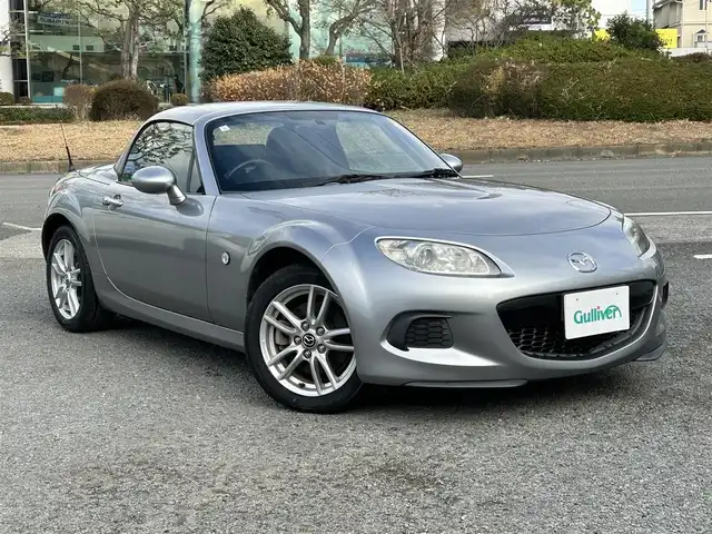 マツダ ロードスター S RHT 神奈川県 2013(平25)年 0.8万km アルミニウムメタリック ワンオーナー/純正ディーラーナビ/フルセグTV/BT/CD/DVD/ETC/革巻きハンドル/純正16インチAW/スペアキー×１/電動オープン/ハードトップ/HIDヘッドライト