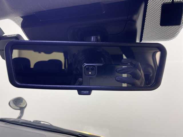 トヨタ ハイエース GL 道央・札幌 2023(令5)年 0.7万km ブラックマイカ ・４WD/寒冷地仕様/・FLEXオリジナルシート V/・トヨタセーフティセンス/・プリクラッシュセーフティ/・アルパイン11インチフローティングナビ/・DVD.CD.SD.BT.フルセグ/・パノラミックビューモニター/・バックカメラ/・アルパイン　フリップダウンモニター/・左パワースライドドア/・リアヒーター・クーラー/・LEDライト/オートハイビーム/・革調シートカバー/・ローダウン/・AC100V/・スマートキー