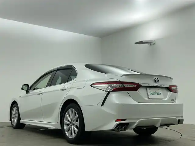 トヨタ カムリ WS 岡山県 2019(令1)年 5.7万km プラチナホワイトパールマイカ レーダークルーズコントロール/ハーフレザー/ドライブレコーダー（前）/ランフラットタイヤ（215/55/17）/純正ナビ（NSCN-W68）/（Bluetooth/TV/CD）/オートハイビーム/LEDヘッドライト/フォグランプ/パドルシフト/オートホールド/ビルトインETC/アイドリングストップ/コーナーセンサー/パワーシート/ドアバイザー/ブラインドスポットモニター/バックカメラ/衝突軽減ブレーキ