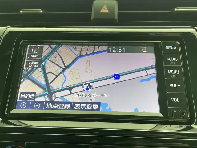 トヨタ カムリ WS 岡山県 2019(令1)年 5.7万km プラチナホワイトパールマイカ レーダークルーズコントロール/ハーフレザー/ドライブレコーダー（前）/ランフラットタイヤ（215/55/17）/純正ナビ（NSCN-W68）/（Bluetooth/TV/CD）/オートハイビーム/LEDヘッドライト/フォグランプ/パドルシフト/オートホールド/ビルトインETC/アイドリングストップ/コーナーセンサー/パワーシート/ドアバイザー/ブラインドスポットモニター/バックカメラ/衝突軽減ブレーキ