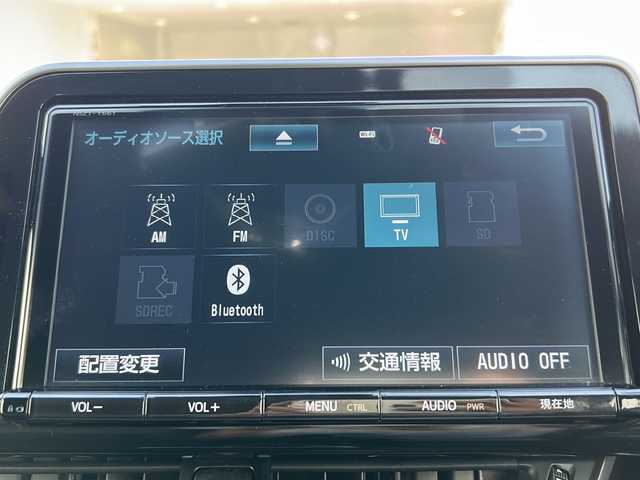トヨタ Ｃ－ＨＲ G 千葉県 2017(平29)年 7.2万km ブラックマイカ 純正SDナビNSZT-Y66T/フルセグTV/CD/DVD/BT接続/ETC/バックカメラ/クルーズコントロール/前後コーナーセンサー/衝突被害軽減システム/レーンキープアシスト/LEDヘッドライト/シートヒーター/オートライト/オートハイビーム/純正アルミホイール/純正フロアマット/ドアバイザー/スペアキー/ハーフレザーシート/プッシュスタート/保証書/取扱説明書/記録簿