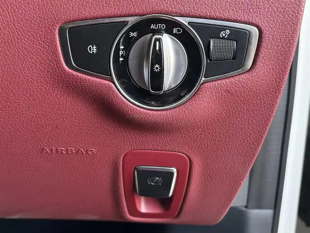メルセデス・ベンツ ＣＬＳ２２０ｄ スポーツ エクスクルーシブPKG 愛知県 2019(平31)年 6.6万km ダイヤモンドホワイト サンルーフ/純正ナビ/　BT/SD/USB/ラジオ/フルセグTV/全方位カメラ/革シート/前席パワーシート（メモリー付き）/前席ベンチレーション/全席シートヒーター/レーダークルーズコントロール/衝突軽減ブレーキ/レーンキープ/クリアランスソナー/BSM/エアーサスペンション/パドルシフト/パワートランク/電動パーキングブレーキ/ETC2.0/スマートキー×2