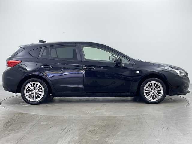 スバル インプレッサ スポーツ 1．6i－Lアイサイト 道央・札幌 2018(平30)年 6.4万km クリスタルブラックシリカ ・4WD/・社外ナビ&USB&CD/・バックカメラ/・アイサイト/・クルーズコントロール/・ステアリングスイッチ/・パドルシフト/・前方社外ドライブレコーダー/・ETC/・電動格納ミラー/・社外フロアマット/・オートライト/・スマートキー/・スペアキー/・社外エンジンスターター/・取扱説明書