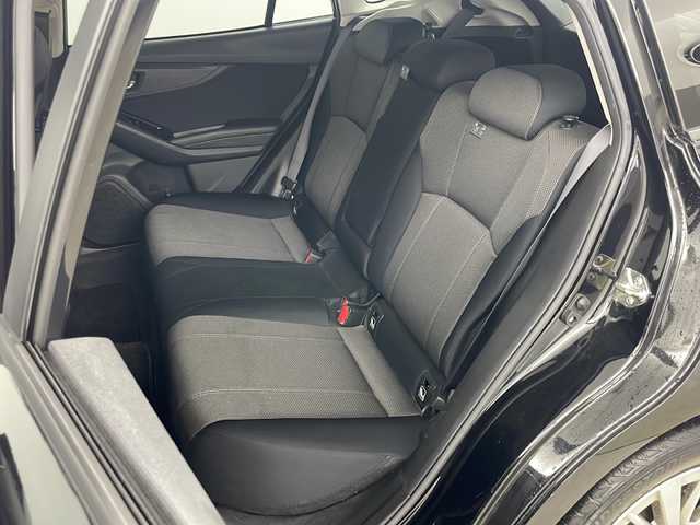 スバル インプレッサ スポーツ 1．6i－Lアイサイト 道央・札幌 2018(平30)年 6.4万km クリスタルブラックシリカ ・4WD/・社外ナビ&USB&CD/・バックカメラ/・アイサイト/・クルーズコントロール/・ステアリングスイッチ/・パドルシフト/・前方社外ドライブレコーダー/・ETC/・電動格納ミラー/・社外フロアマット/・オートライト/・スマートキー/・スペアキー/・社外エンジンスターター/・取扱説明書