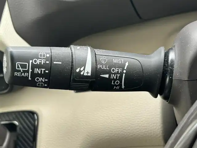 ホンダ Ｎ ＢＯＸ G L ホンダセンシング 愛知県 2018(平30)年 3.7万km プラチナホワイトパール ワンオーナー/純正8型ナビ/フルセグTV/片側パワースライドドア/バックカメラ/ビルトインETC/ドライブレコーダー/アダプティブクルーズコントロール/ホンダセンシング/・衝突被害軽減ブレーキ/・前後誤発進抑制機能/・車線維持支援システム/・標識認識機能/LEDヘッドランプ/ステアリングスイッチ/社外エアロ/社外15インチアルミホイール/スマートキー/プッシュエンジンスタート/禁煙車