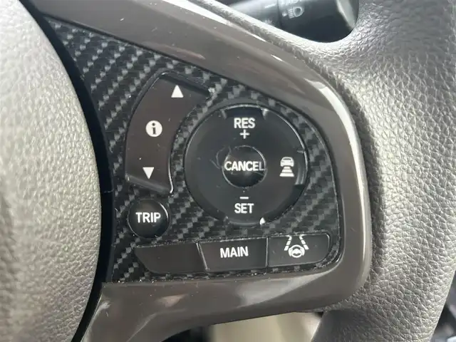 ホンダ Ｎ ＢＯＸ G L ホンダセンシング 愛知県 2018(平30)年 3.7万km プラチナホワイトパール ワンオーナー/純正8型ナビ/フルセグTV/片側パワースライドドア/バックカメラ/ビルトインETC/ドライブレコーダー/アダプティブクルーズコントロール/ホンダセンシング/・衝突被害軽減ブレーキ/・前後誤発進抑制機能/・車線維持支援システム/・標識認識機能/LEDヘッドランプ/ステアリングスイッチ/社外エアロ/社外15インチアルミホイール/スマートキー/プッシュエンジンスタート/禁煙車