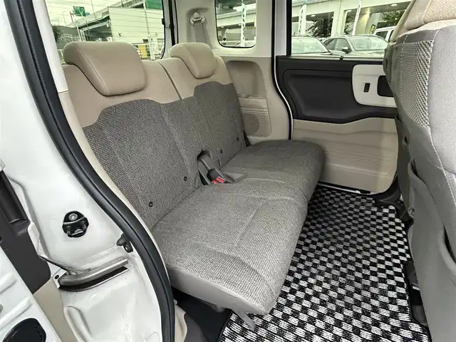 ホンダ Ｎ ＢＯＸ G L ホンダセンシング 愛知県 2018(平30)年 3.7万km プラチナホワイトパール ワンオーナー/純正8型ナビ/フルセグTV/片側パワースライドドア/バックカメラ/ビルトインETC/ドライブレコーダー/アダプティブクルーズコントロール/ホンダセンシング/・衝突被害軽減ブレーキ/・前後誤発進抑制機能/・車線維持支援システム/・標識認識機能/LEDヘッドランプ/ステアリングスイッチ/社外エアロ/社外15インチアルミホイール/スマートキー/プッシュエンジンスタート/禁煙車