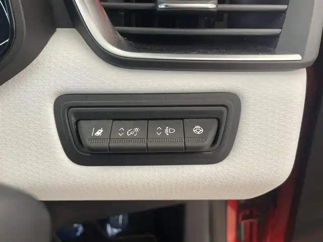 ルノー ルノー ルーテシア インテンス プラス 岡山県 2022(令4)年 2.5万km ルージュフラムM 純正ディスプレイオーディオ/Bluetooth/AppleCarPlay/AndroidAuto/USB/バックカメラ/パドルシフト/黒レザーシート/ステアリングヒーター/シートヒーター（D/N）/ACC/ブラインドスポット/前後コーナーセンサー/前後ドライブレコーダー/ETC