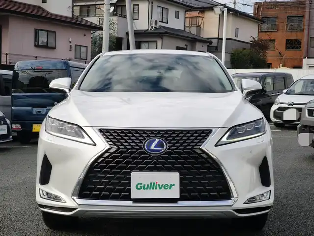レクサス ＲＸ 450h バージョンL 熊本県 2022(令4)年 3.9万km ソニッククォーツ ワンオーナ/純正ナビ/【フルセグTV/Bluetooth/CD/DVD/ミラーキャスト】/全方囲カメラ/バックカメラ/レーダークルーズコントロール/衝突被害軽減装置/プリクラッシュセーフティ/パーキングサポートブレーキ/パーキングサポートアラート/ブラインドスポットモニター/レーンキープアシスト/コーナーセンサー/ヘッドアップディスプレイ/パドルシフト/純正20インチAW/前後ドライブレコーダー/ビルトインETC/オートLEDヘッドライト/オートハイビーム/ウィンカーミラー/プッシュスタート/ステアリングスイッチ/純正フロアマット/横滑り防止/盗難防止装置/保証書/取扱説明書