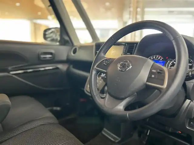 日産 デイズ ルークス ハイウェイスター Gターボ 宮崎県 2018(平30)年 9.5万km ブラック /ナビ(MM318D-W)//TV/CD/DVD/Bluetooth//アラウンドビューモニター//バックカメラ//ETC//両側パワースライドドア//クルーズコントロール//純正フロアマット//純正アルミホイール//ドアバイザー//電格ウィンカーミラー//取説/保証書//スペアキー×１