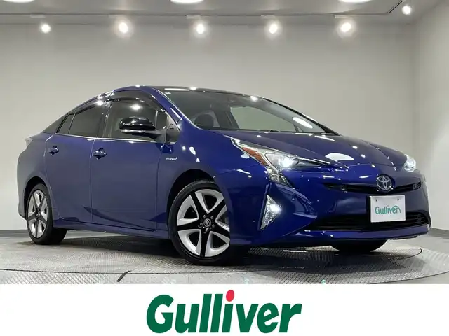 トヨタ プリウス Sセーフティプラス ツートーン 愛知県 2018(平30)年 2.6万km ダークブルーマイカメタリック/アティチュードブラックマイカ 衝突軽減ブレーキ/レーダークルーズコントロール/ビルトインETC/LEDヘッドライト/ドライブレコーダー/Bluetooth/コーナーセンサー/レーンキープアシスト/パーキングアシスト/オートハイビーム/プッシュスタート/スマートキー/純正フロアマット/純正アルミホイール/オートライト/禁煙車/電動格納ミラー/ステアリングリモコン/コンビハンドル/フォグランプ/TVキャンセラー