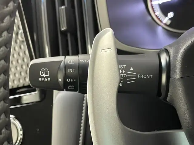 三菱 デリカＤ：５ シャモニー 埼玉県 2025(令7)年 0.1千km 黒 登録済未使用車　マルチアラウンドモニター　ＢＳＭ　レーダークルーズコントロール　シートヒーター　ステアリングヒーター　ＡＣ１００Ｖ　両側パワースライドドア　純正アルミホイール　オートハイビーム　ＬＥＤ