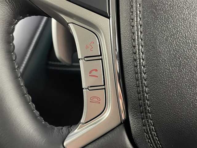 三菱 デリカＤ：５ シャモニー 埼玉県 2025(令7)年 0.1千km 黒 登録済未使用車　マルチアラウンドモニター　ＢＳＭ　レーダークルーズコントロール　シートヒーター　ステアリングヒーター　ＡＣ１００Ｖ　両側パワースライドドア　純正アルミホイール　オートハイビーム　ＬＥＤ