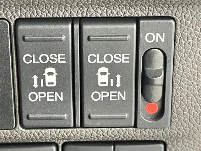 ホンダ フリード G ホンダセンシング 千葉県 2019(平31)年 6.2万km ホワイトオーキッドパール 禁煙車　/社外７型ナビ（MDV-S706）　/AM＆FM＆Bluetooth＆フルセグTV＆CD＆DVD/ホンダセンシング/衝突軽減ブレーキ/レーダークルーズコントロール　/ビルトインＥＴＣ　/レーンキープアシスト　/両側電動スライドドア　/ＬＥＤヘッドライト（オートライト付き）/ドアバイザー　/ＩＳＯＦＩＸ/2列目キャプテンシート/バックカメラ/アイドリングストップ/ウィンカーミラー/プッシュスタート