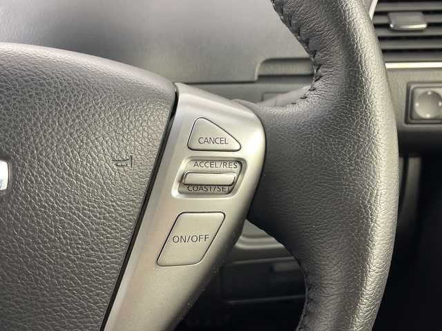 日産 セレナ HWS S HV Vセレ +Sefty 鹿児島県 2016(平28)年 8.1万km ブリリアントホワイトパール 社外ナビ/（CD/DVD/Bluetooth/フルセグテレビ)/フリップダウンモニター/バックカメラー/ミラー一体型ドライブレコーダー/両側パワースライドドア/エマージェンシーブレーキ/レーンキープアシスト/クルーズコントロール/社外フロアマット/ドアバイザー/ビルドインETC