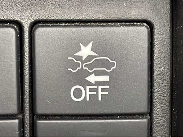 ホンダ オデッセイ ハイブリッド アブソルート・EXホンダセンジング 広島県 2017(平29)年 5.7万km モダンスティールM 禁煙車/純正ナビ/バックカメラ/両側パワースライドドア/ブラインドスポットモニター/1500W給電/レーダークルーズコントロール/ＥＴＣ/オットマン/オートライト/VENERDI18インチアルミホイール(225/45/R18)/衝突被害軽減/レーンキープアシスト/フォグランプ/エアバッグ(運転席/助手席/サイド/カーテン)