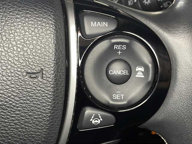 ホンダ オデッセイ ハイブリッド アブソルート・EXホンダセンジング 広島県 2017(平29)年 5.7万km モダンスティールM 禁煙車/純正ナビ/バックカメラ/両側パワースライドドア/ブラインドスポットモニター/1500W給電/レーダークルーズコントロール/ＥＴＣ/オットマン/オートライト/VENERDI18インチアルミホイール(225/45/R18)/衝突被害軽減/レーンキープアシスト/フォグランプ/エアバッグ(運転席/助手席/サイド/カーテン)