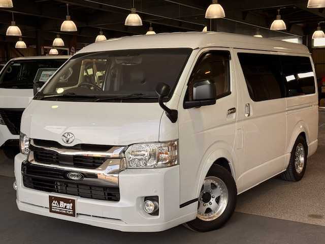 トヨタ ハイエース GL 道北・旭川 2019(令1)年 1.9万km ホワイトパールクリスタルシャイン 寒冷地仕様　/ＴｏｙｏｔａＳａｆｅｔｙＳｅｎｓｅＰ/社外ナビ　/フルセグＴＶ/デジタルインナーミラー　/ベッドキット　/ヒッチメンバー　/エンジンスターター　/ＬＥＤヘッドライト　/社外１６インチＡＷ　/パワースライドドア