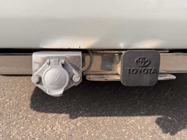 トヨタ ハイエース GL 道北・旭川 2019(令1)年 1.9万km ホワイトパールクリスタルシャイン 寒冷地仕様　/ＴｏｙｏｔａＳａｆｅｔｙＳｅｎｓｅＰ/社外ナビ　/フルセグＴＶ/デジタルインナーミラー　/ベッドキット　/ヒッチメンバー　/エンジンスターター　/ＬＥＤヘッドライト　/社外１６インチＡＷ　/パワースライドドア