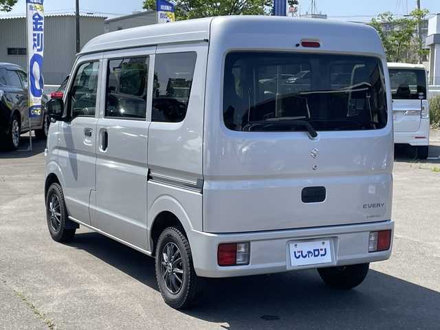 スズキ エブリイ PA リミテッド 宮城県 2021(令3)年 6.2万km シルキーシルバーメタリック (株)IDOMが運営する【じしゃロン仙台店】の自社ローン専用車両になりますこちらは現金またはオートローンご利用時の価格です。自社ローンご希望の方は別途その旨お申付け下さい/社外ナビ(AVN-R10)/・FM/AM/Bluetooth/・フルセグTV/・CD/ETC/両側スライドドア/LEDヘッドライト/ヘッドライトレベライザー/フルフラットシート/社外12インチAW/リモコンキー