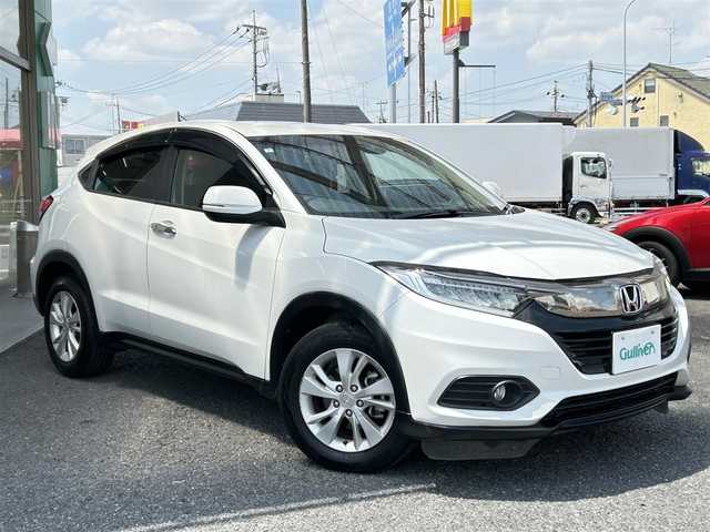 ホンダ ヴェゼル X ホンダセンシング 福岡県 2019(令1)年 5.3万km プラチナホワイトパール ・ディーラー点検記録簿R2~R6年有り/・純正ナビ（DVD/CD/TV/SD/USB/BT）/・フルセグテレビ/・バックカメラ/・ステアリングスイッチ/・クルーズコントロール/・アイドリングストップ/・電子パーキング/・ブレーキホールド/・横滑り防止装置/・衝突被害軽減システム/・レーンアシスト/・先行車発進お知らせ/・ドライブレコーダー（前後）/・ECOモード/・ETC/・オートライト/・LEDヘッドライト/・フォグライト/・プッシュスタート/・スマートキー/・スペアキー×１/・電動格納ミラー/・ウィンカーミラー/・純正フロアマット/・純正１６インチアルミホイール/・保証書/・取説