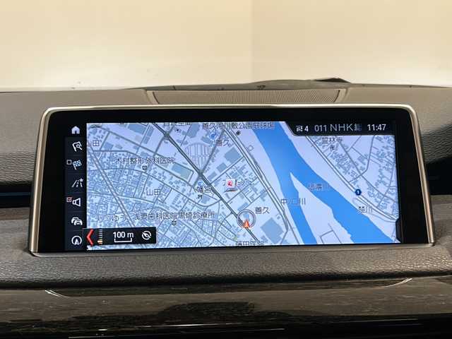 ＢＭＷ Ｘ５ xDrive 35d Mスポーツ 新潟県 2018(平30)年 5.4万km アルピンホワイトⅢ オプション/セレクトパッケージ/-電動パノラマガラスサンルーフ/-リヤシートヒーター /-12V電源ソケット/-ソフトクローズドア/-ランバーサポート/harman/kardonサラウンドサウンド/コンフォートパッケージ/-コンフォートシート/-ベンチレーションシート/-4ゾーンオートエアコン/アダプティブLEDヘッドライト/主要装備/インテリジェントセーフティ/-衝突被害軽減ブレーキ/-車線逸脱警報/-ブラインドスポットモニター/純正HDDナビ/(CD/DVD/Bluetooth/USB/フルセグTV)/360°カメラ/ETC/ドライブレコーダー/純正19インチアルミホイール/アダプティブクルーズコントロール/パドルシフト/パワーバックドア/コーナーセンサー/黒革シート