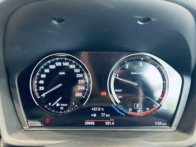 ＢＭＷ Ｘ２ xDrive 18d MスポーツX 大阪府 2019(令1)年 3万km 白 アドバンスドセーフティP/コンフォートP/インテリジェントセーフティ/HUD/シートヒーター/純正ナビ/TV/バックカメラ/純正19インチAW/LEDヘッドライト/電動リアゲート/ACC