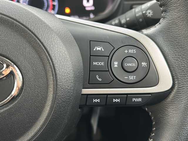 トヨタ ライズ Z 岐阜県 2021(令3)年 1.8万km ブラックマイカメタリック 社外ナビ　/ＥＴＣ　/バックカメラ　/レーダークルーズコントロール/盗難防止装置　/衝突軽減システム　/横滑り防止装置　/アイドリングストップ　/前後コーナーセンサー　/ＬＥＤヘッドライト　/オートライト　/プッシュスタート　/スマートキー　/シートヒーター/純正フロアマット/純正17インチアルミホイール