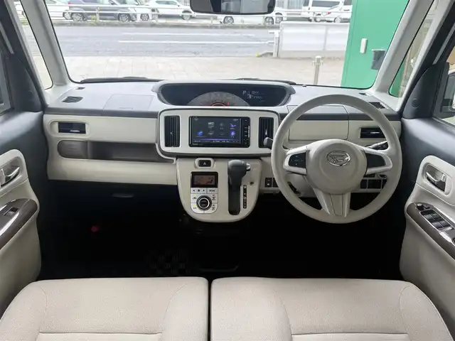 ダイハツ ムーヴ キャンバス X メイクアップ リミテッド SAⅢ 愛知県 2019(平31)年 2.8万km パールホワイトⅢ/ナチュラルベージュマイカメタリック 2トーン /禁煙車//Relax　style//ウッド調デカールパック//ピンストライプ/サイドストライプ/リアバンパーストライプ//フューエルリッドガーニッシュ//社外ナビ//フルセグ/Bluetooth/CD/DVD/SD/MSV/ラジオ//パノラマモニター//両側パワースライドドア//スマートアシストIII//衝突回避支援ブレーキ機能//衝突警報機能//前方後方誤発進抑制制御機能//車線逸脱警報機能//先行車発進お知らせ機能//オートハイビーム//オートヘッドライト//ヘッドライトレベライザー//フォグランプ//プッシュスタート//スペアスマートキー//オートリトラクタブルミラー//VSC＆TRC//ヒルホールドシステム//アイドリングストップ//革巻きステアリング//ステアリモコン//チルトハンドル//フロアマット//後席置きラクボックス//スーパーUV＆IRカットガラス//保証書//取扱説明書//ナビ取扱説明書//点検整備記録簿R2.3.4