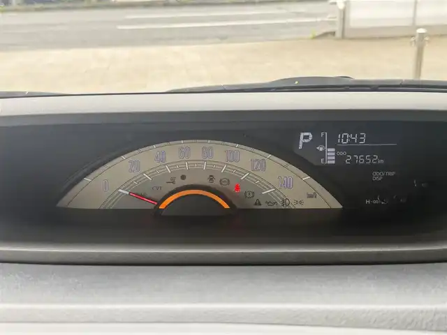 ダイハツ ムーヴ キャンバス X メイクアップ リミテッド SAⅢ 愛知県 2019(平31)年 2.8万km パールホワイトⅢ/ナチュラルベージュマイカメタリック 2トーン /禁煙車//Relax　style//ウッド調デカールパック//ピンストライプ/サイドストライプ/リアバンパーストライプ//フューエルリッドガーニッシュ//社外ナビ//フルセグ/Bluetooth/CD/DVD/SD/MSV/ラジオ//パノラマモニター//両側パワースライドドア//スマートアシストIII//衝突回避支援ブレーキ機能//衝突警報機能//前方後方誤発進抑制制御機能//車線逸脱警報機能//先行車発進お知らせ機能//オートハイビーム//オートヘッドライト//ヘッドライトレベライザー//フォグランプ//プッシュスタート//スペアスマートキー//オートリトラクタブルミラー//VSC＆TRC//ヒルホールドシステム//アイドリングストップ//革巻きステアリング//ステアリモコン//チルトハンドル//フロアマット//後席置きラクボックス//スーパーUV＆IRカットガラス//保証書//取扱説明書//ナビ取扱説明書//点検整備記録簿R2.3.4