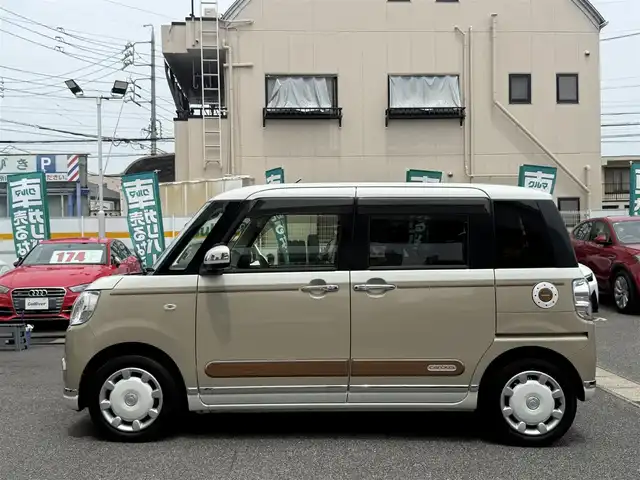 ダイハツ ムーヴ キャンバス X メイクアップ リミテッド SAⅢ 愛知県 2019(平31)年 2.8万km パールホワイトⅢ/ナチュラルベージュマイカメタリック 2トーン /禁煙車//Relax　style//ウッド調デカールパック//ピンストライプ/サイドストライプ/リアバンパーストライプ//フューエルリッドガーニッシュ//社外ナビ//フルセグ/Bluetooth/CD/DVD/SD/MSV/ラジオ//パノラマモニター//両側パワースライドドア//スマートアシストIII//衝突回避支援ブレーキ機能//衝突警報機能//前方後方誤発進抑制制御機能//車線逸脱警報機能//先行車発進お知らせ機能//オートハイビーム//オートヘッドライト//ヘッドライトレベライザー//フォグランプ//プッシュスタート//スペアスマートキー//オートリトラクタブルミラー//VSC＆TRC//ヒルホールドシステム//アイドリングストップ//革巻きステアリング//ステアリモコン//チルトハンドル//フロアマット//後席置きラクボックス//スーパーUV＆IRカットガラス//保証書//取扱説明書//ナビ取扱説明書//点検整備記録簿R2.3.4