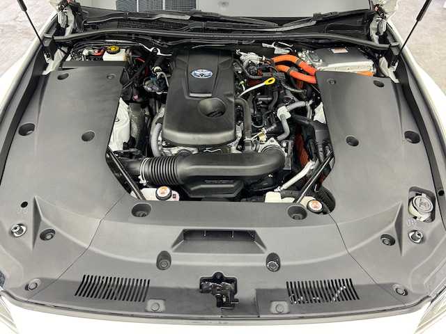 トヨタ クラウン ハイブリッド RS リミテッド 宮城県 2020(令2)年 5.1万km ホワイトパールクリスタルシャイン ムーンルーフ　/純正ナビ　/アダプティブクルーズコントロール　　/ＢＳＭ　/RCTA/プリクラッシュセーフティ　/レーントレーシングアシスト　/オートハイビーム　/クリアランスソナー　/ＥＴＣ　/バックモニター　/フルセグTV/TVキャンセラー/Bluetoothオーディオ/CD/DVDプレーヤー/専用１８ＡＷ/禁煙車